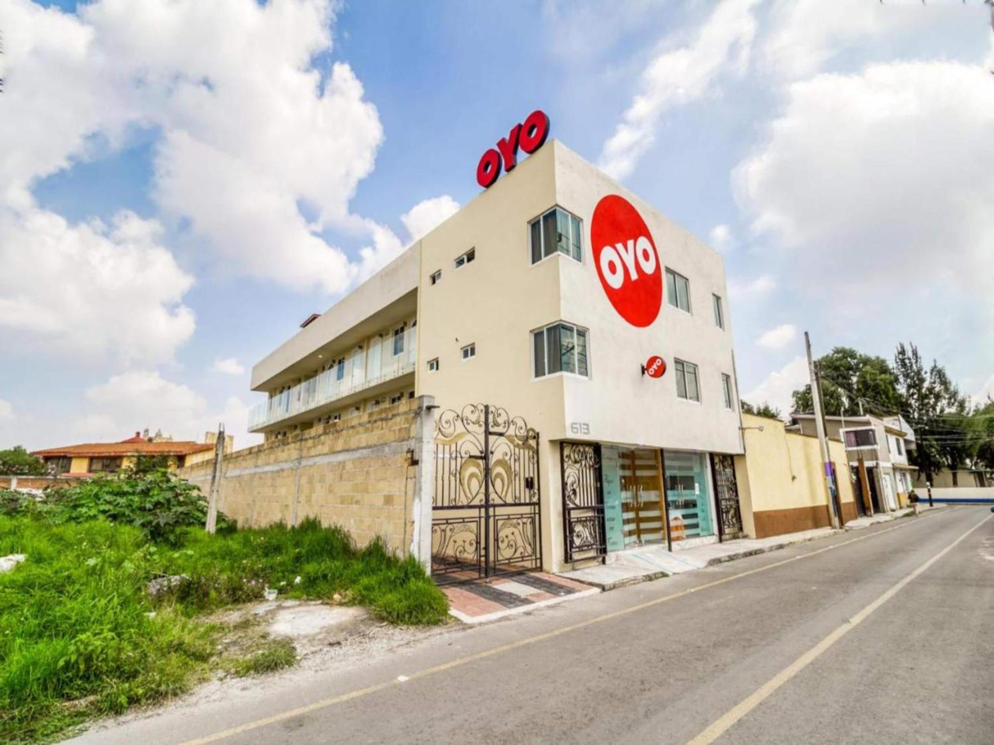 Oyo Hotel Familiar Tollan Cholula Eksteriør billede