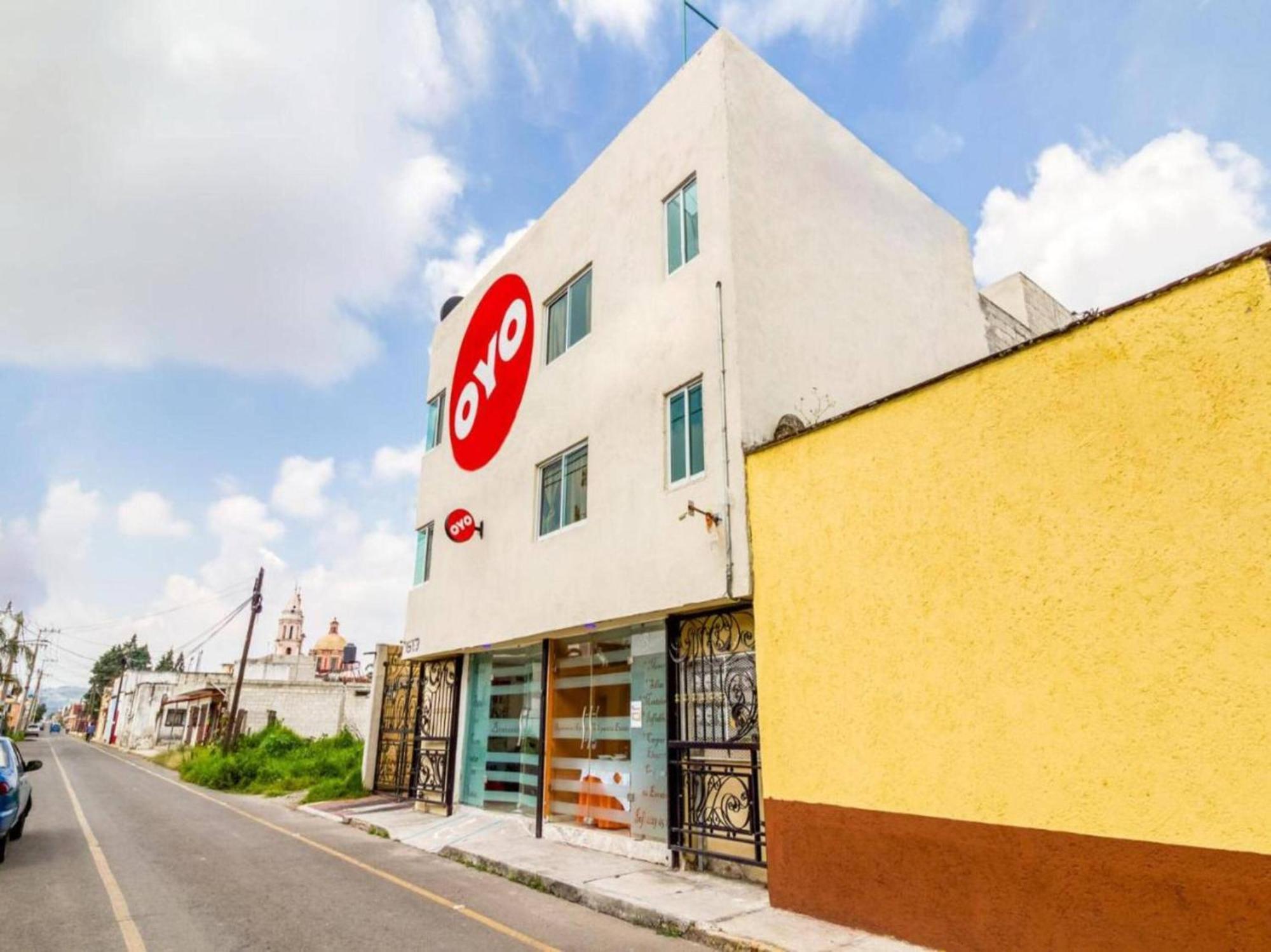 Oyo Hotel Familiar Tollan Cholula Eksteriør billede